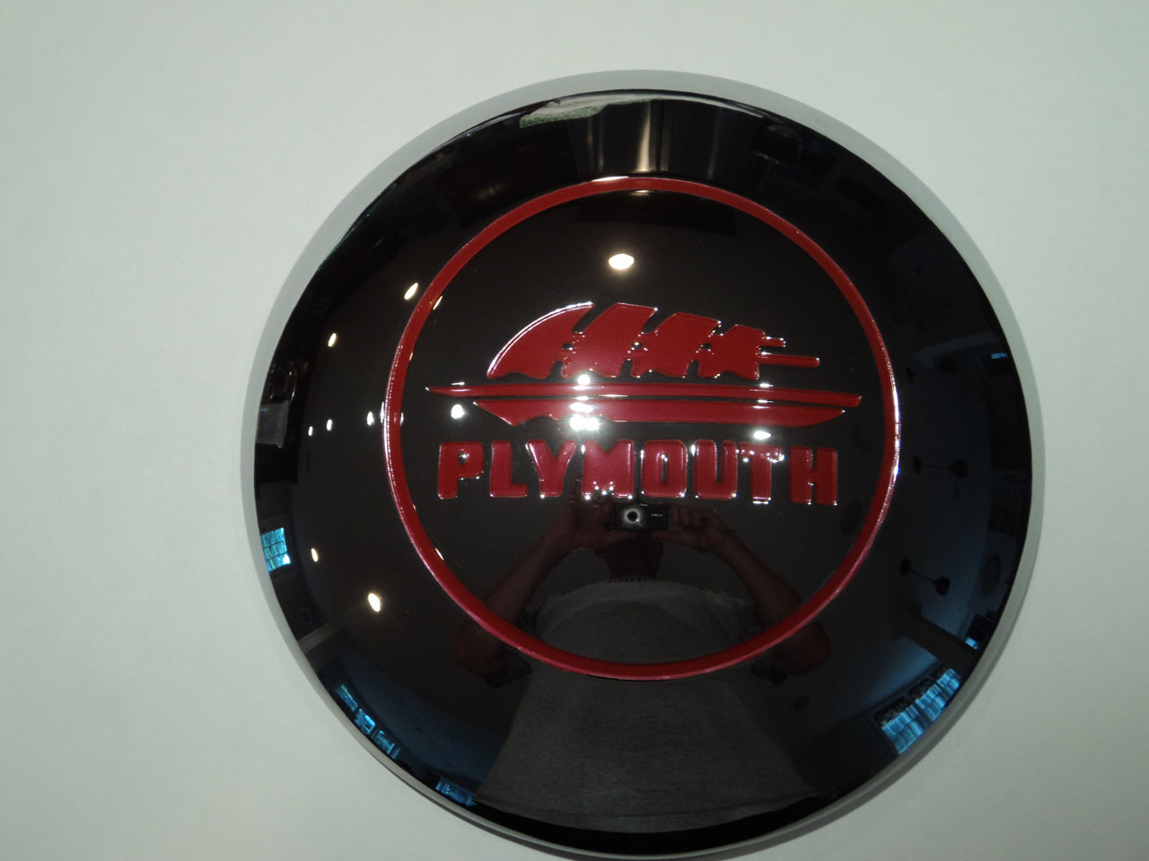 Plymouth 10 inch Hub Cap 1946 1947 1948 P-15