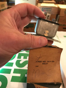 Horn Relay 12 volt Chrysler part number 1818856