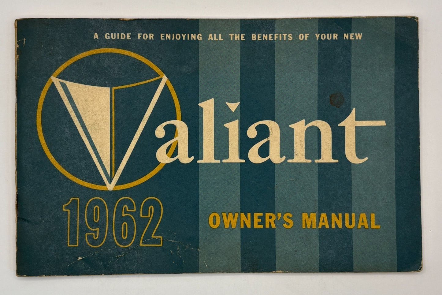 Original 1962 Plymouth Valiant Owner's Manual #81-570-2062
