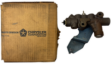 New Old Stock Disc Brake Proportioning Valve w/ Bracket for 1971 Models #3466795