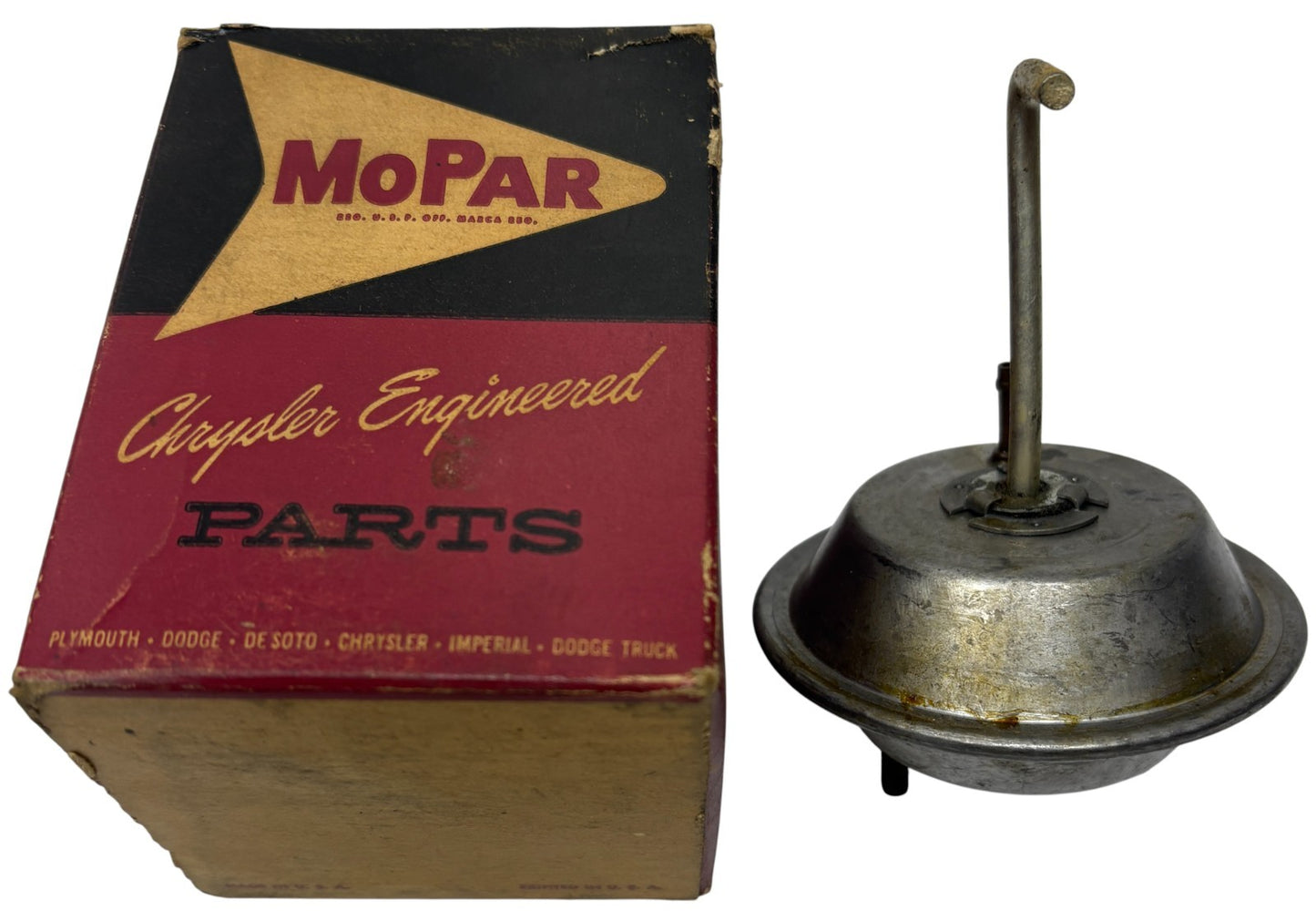 New Old Stock Heater Duct Damper Vacuum Actuator for 1961 Models Mopar #2076339