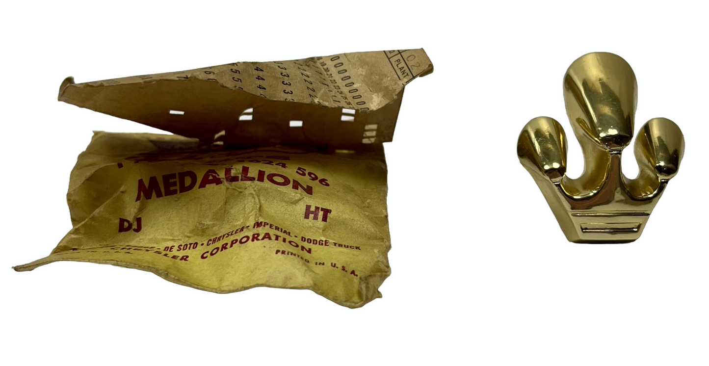 New Old Stock Front Fender Top Medallion for 1959 Imperial Mopar #1624596