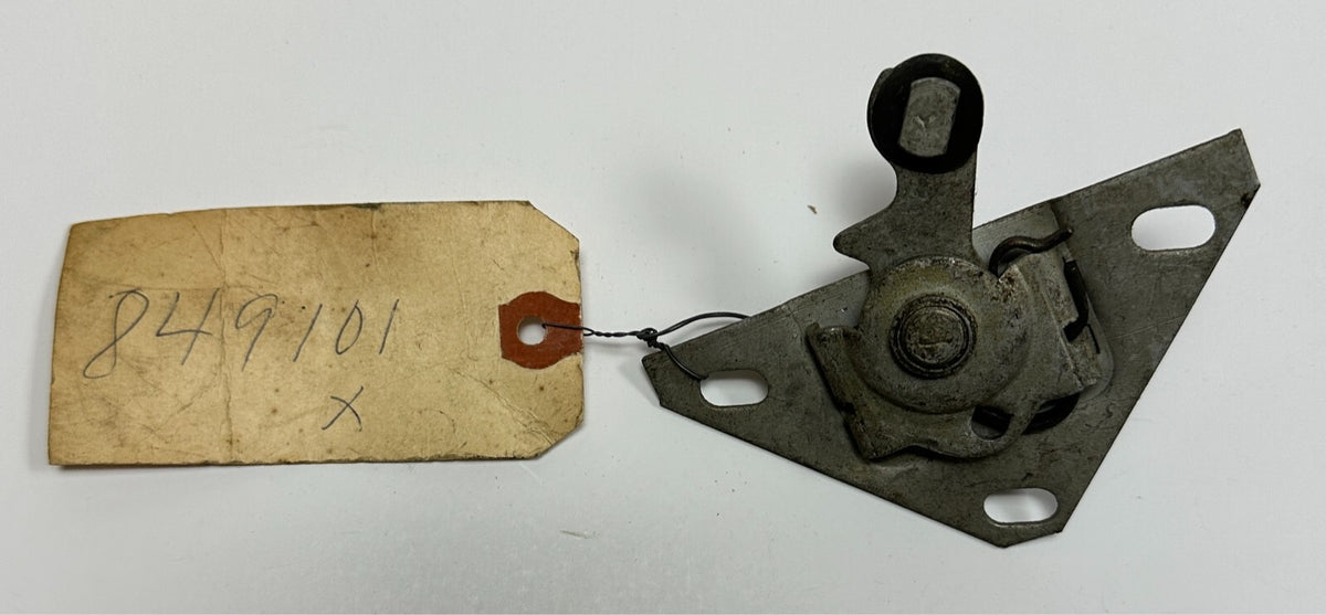 New Old Stock Left Door Lock Remote Control for 1940-41 Models Mopar ...