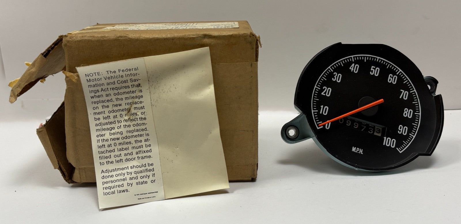 New Old Stock Speedometer for 1975-76 B Body Models Mopar #3592924 ...