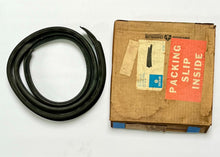 1969-73 Dodge Plymouth C-Body 4 Dr Hdtp Right Roofrail Weatherstrip 2900814 NOS.