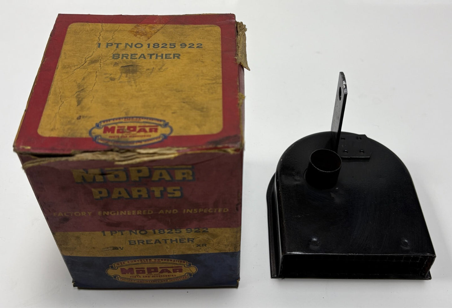 New Old Stock Crankcase Vent Breather for 1957-1962 Models Mopar #1825922