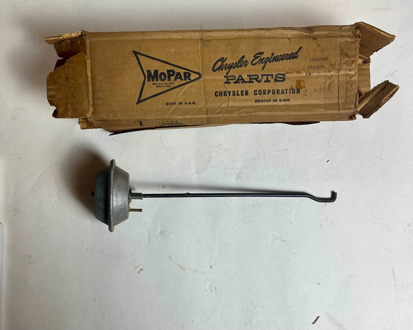 New Old Stock Heater Door Actuator for 1962-65 Full Size Models Mopar #2219981