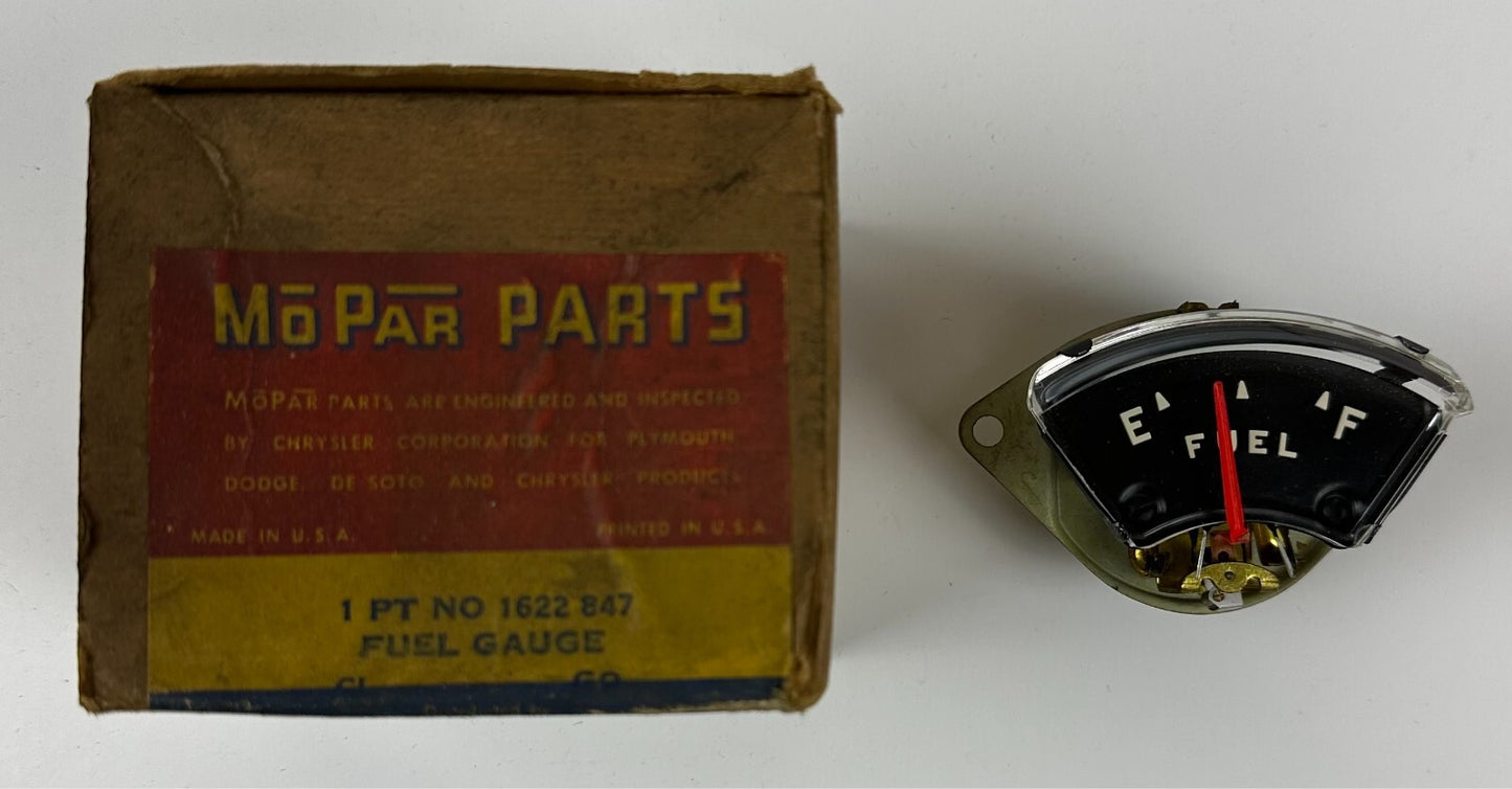 New Old Stock Fuel Gauge For 1955-6 Chrysler Models Mopar #1622847