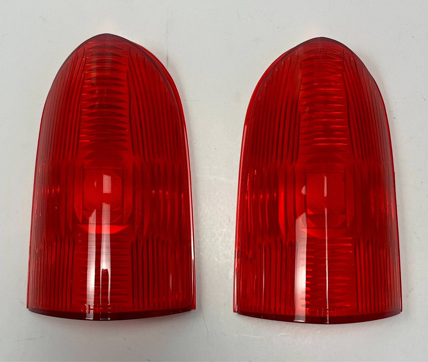 1954 Chrysler Imperial Stop Tail Red Light Lens 1546466 NOS.