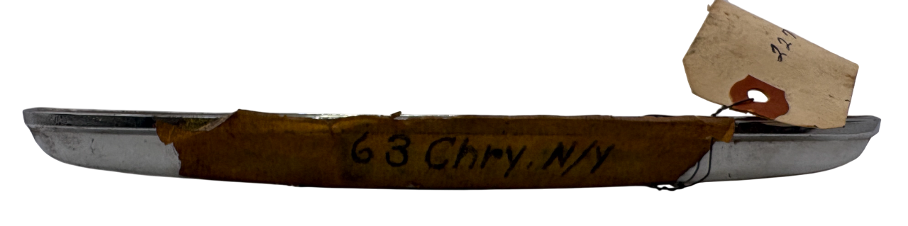 New Old Stock Fender Louver Ornament for 1963 Chrysler New Yorker #2276520